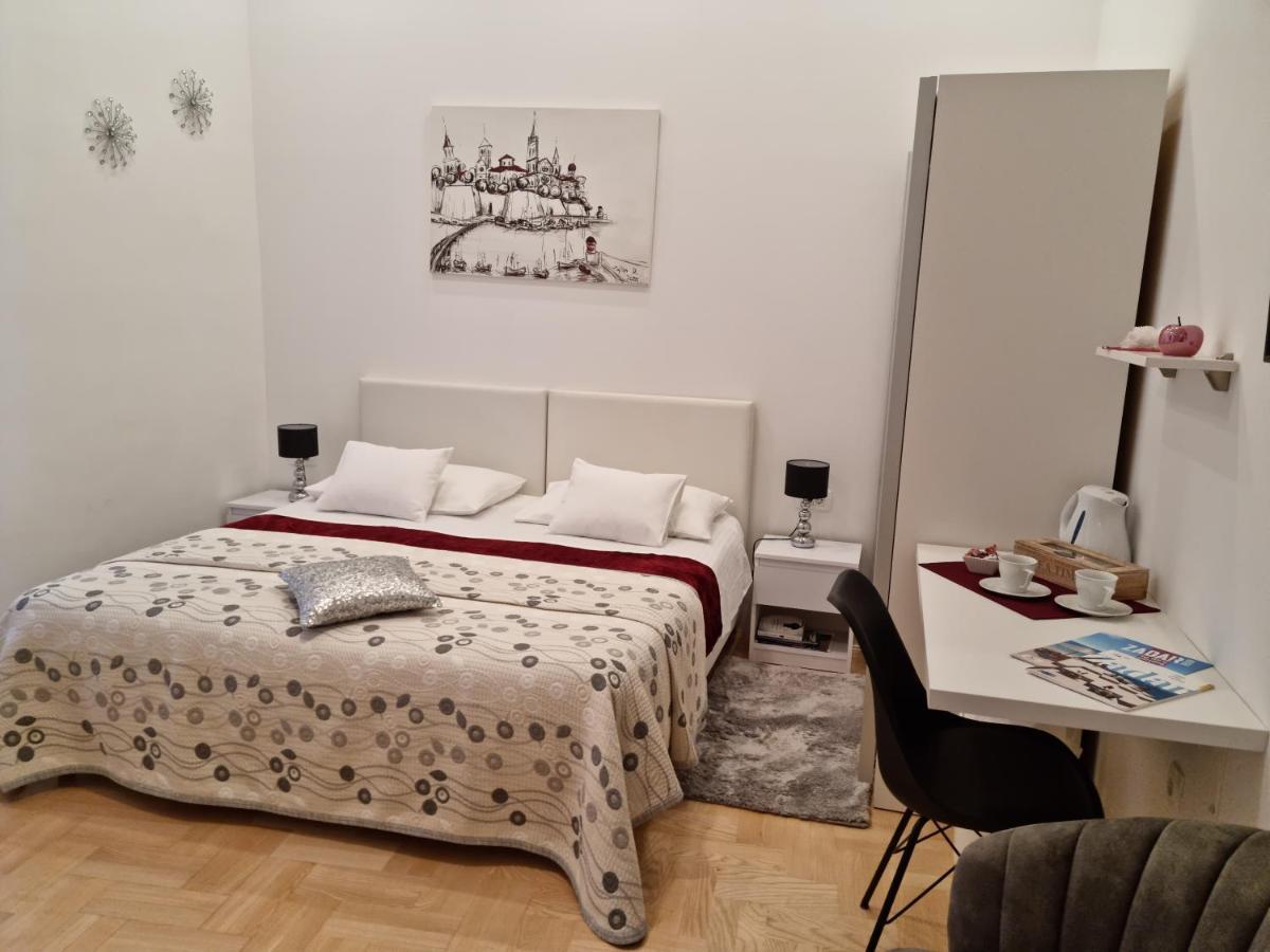 Rooms Tisa Old Town Zadar Bagian luar foto